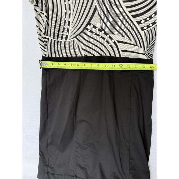 The Limited Womens Ladies Black White Cap Sleeve Knee Length Dress Size 12 - Picture 8 of 15